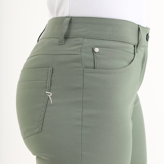 Chervo  GIARIN Bermuda trousers green